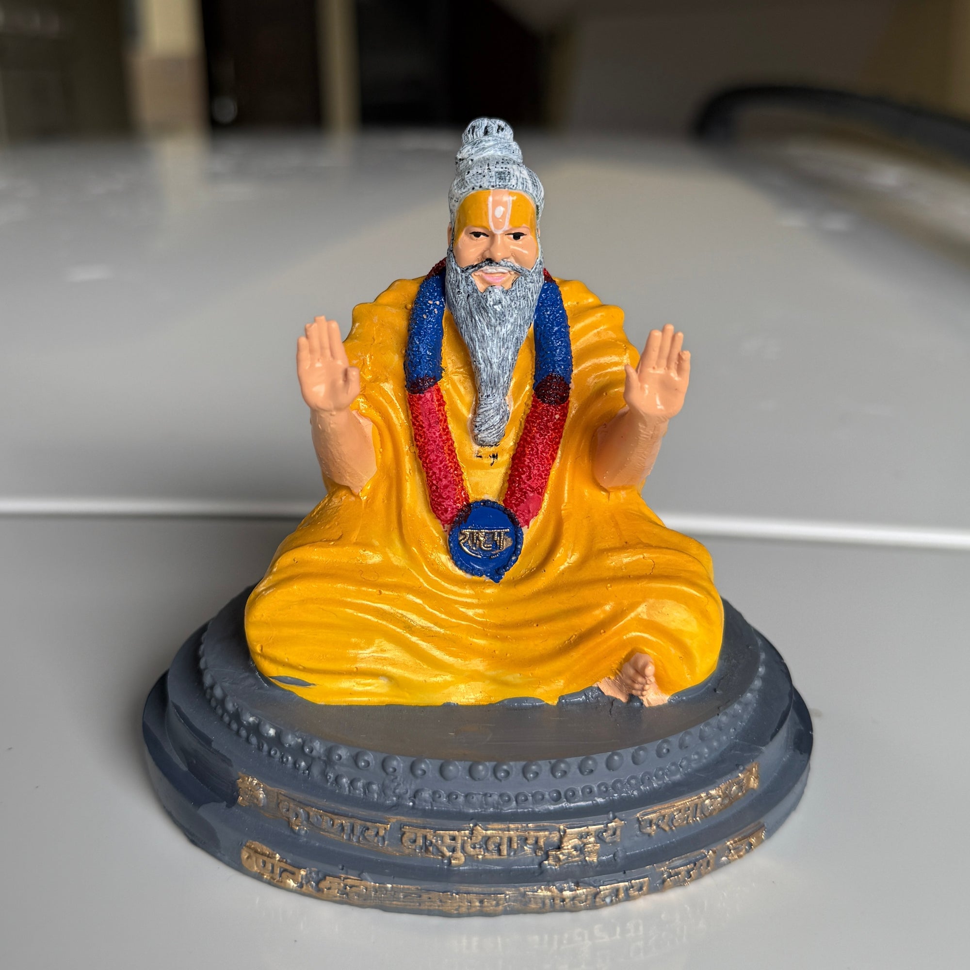 Premanand Ji Maharaj Idol | Resin Decorative Murti for Home & Office