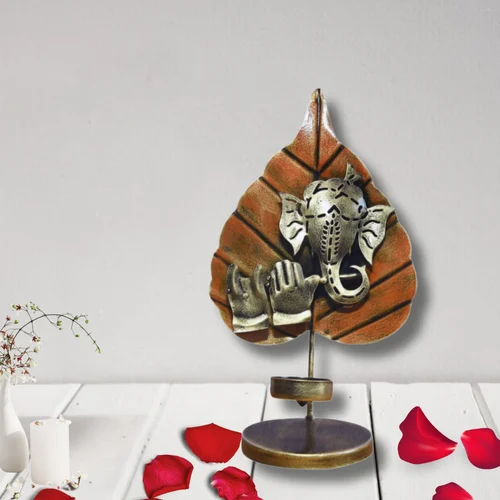 Handmade Antique Finish Ganesha Idol – Elegant Metal Pan Ganesh Statue for Home Decor