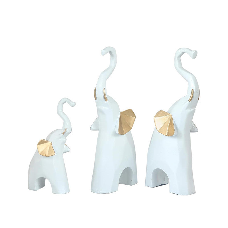 Modern Resin Stag Head Decor with Gold Antlers - Elegant Deer Bust for Wall & Tabletop Display
