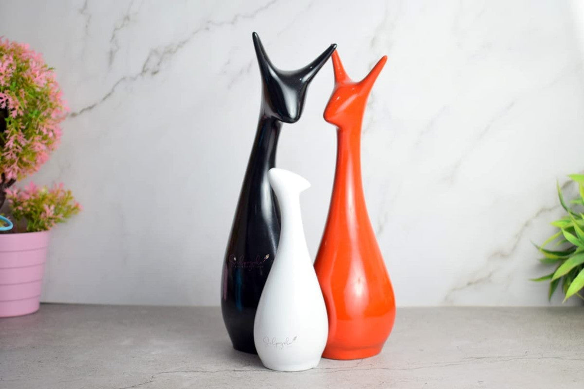 Stylish Abstract Cat Sculpture Trio - Modern Ceramic Art Decor for Living Room & Office