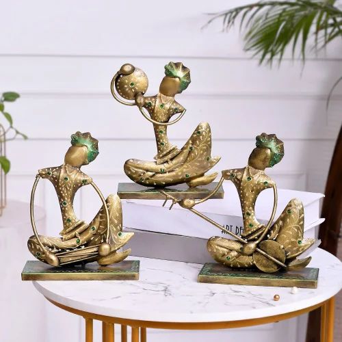 Decorative Metal Nagpuri Musician Showpiece Set – Handcrafted Table Decor for Home & Office
