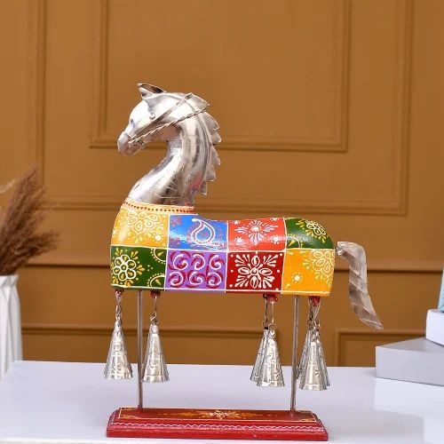 Vintage Metal Horse Hanging Bell – Handcrafted Decorative Piece for Entrance & Home Decor
