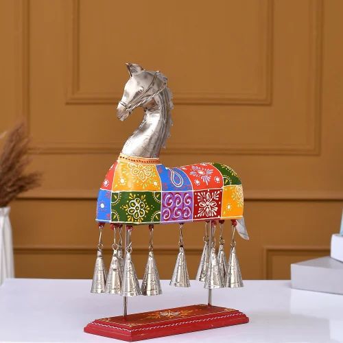 Vintage Metal Horse Hanging Bell – Handcrafted Decorative Piece for Entrance & Home Decor